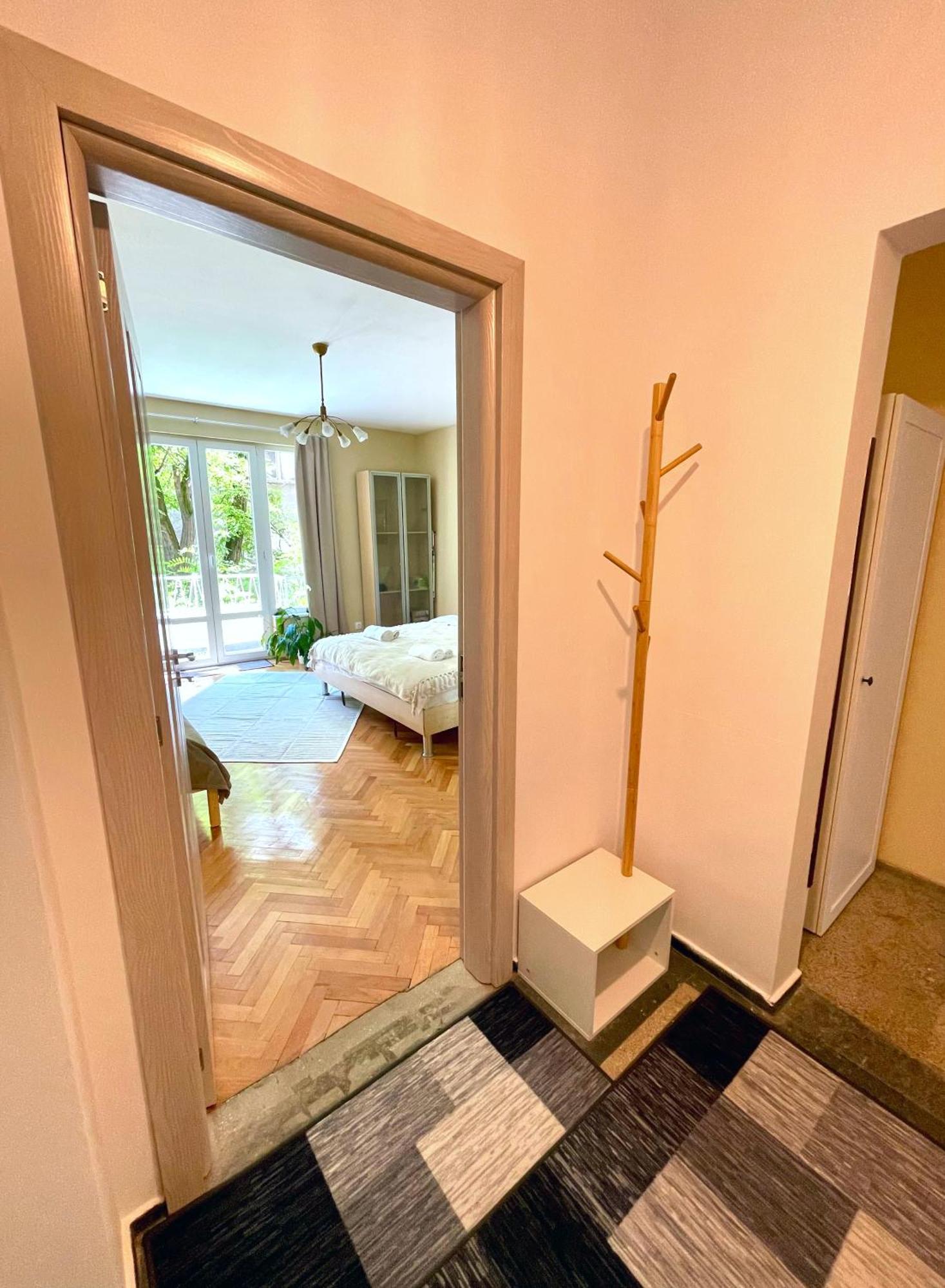 Bohemian Bright & Calm 2Br - Top Center - Private Balcony Софія Екстер'єр фото