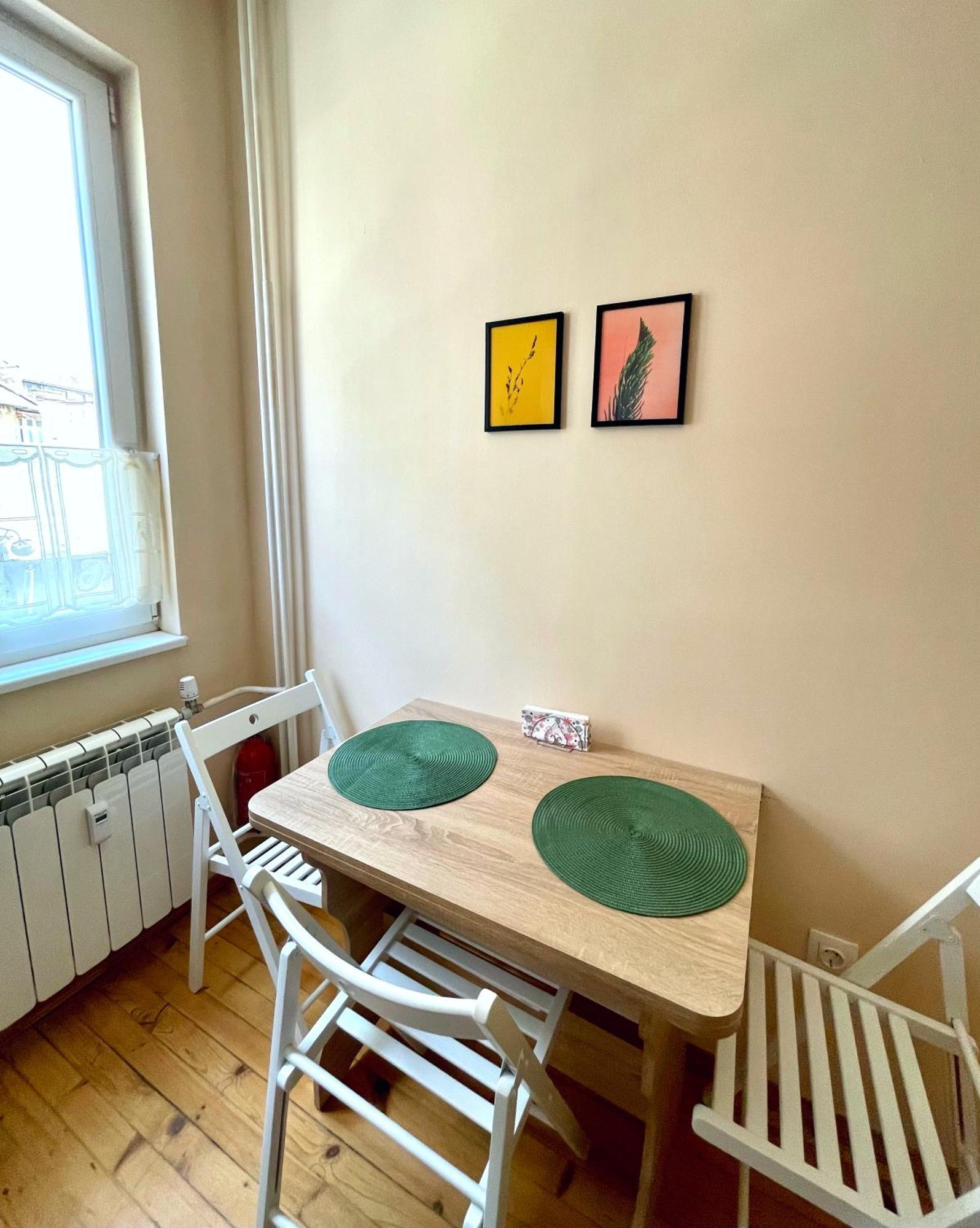 Bohemian Bright & Calm 2Br - Top Center - Private Balcony Софія Екстер'єр фото