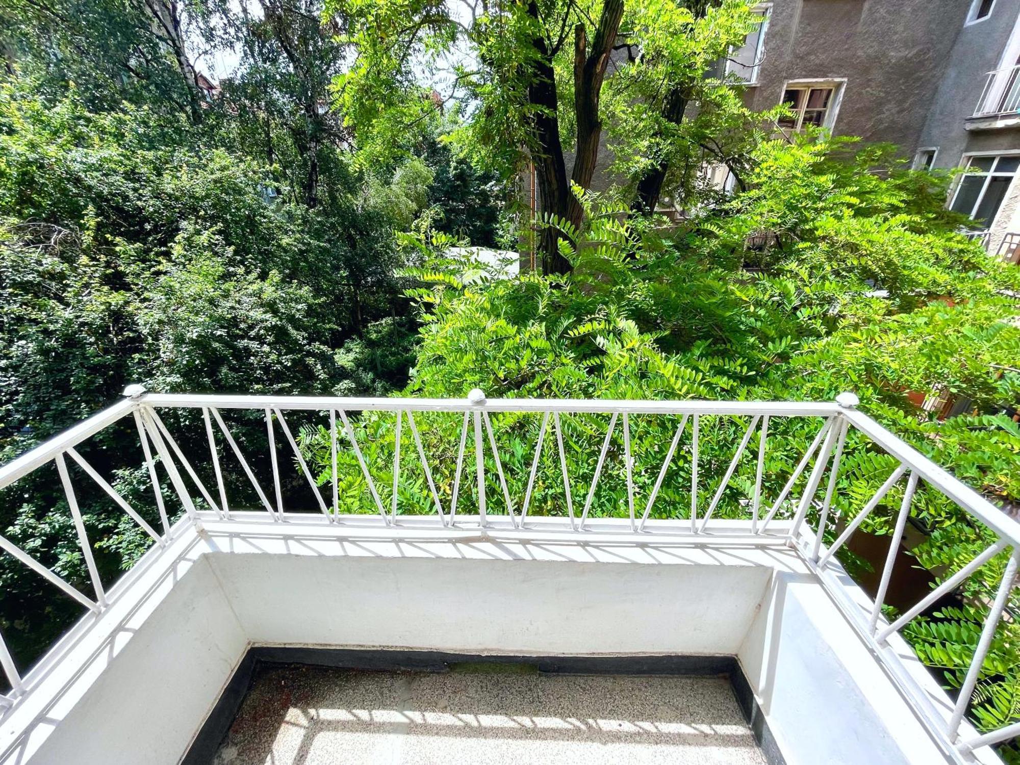 Bohemian Bright & Calm 2Br - Top Center - Private Balcony Софія Екстер'єр фото